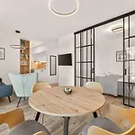 Artistic Space In Azur Premium 公寓