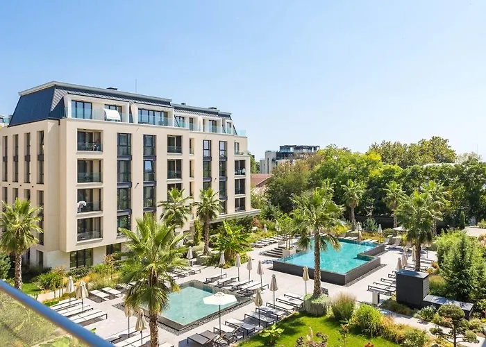 Апартамент Artistic Space In Azur Premium Варна